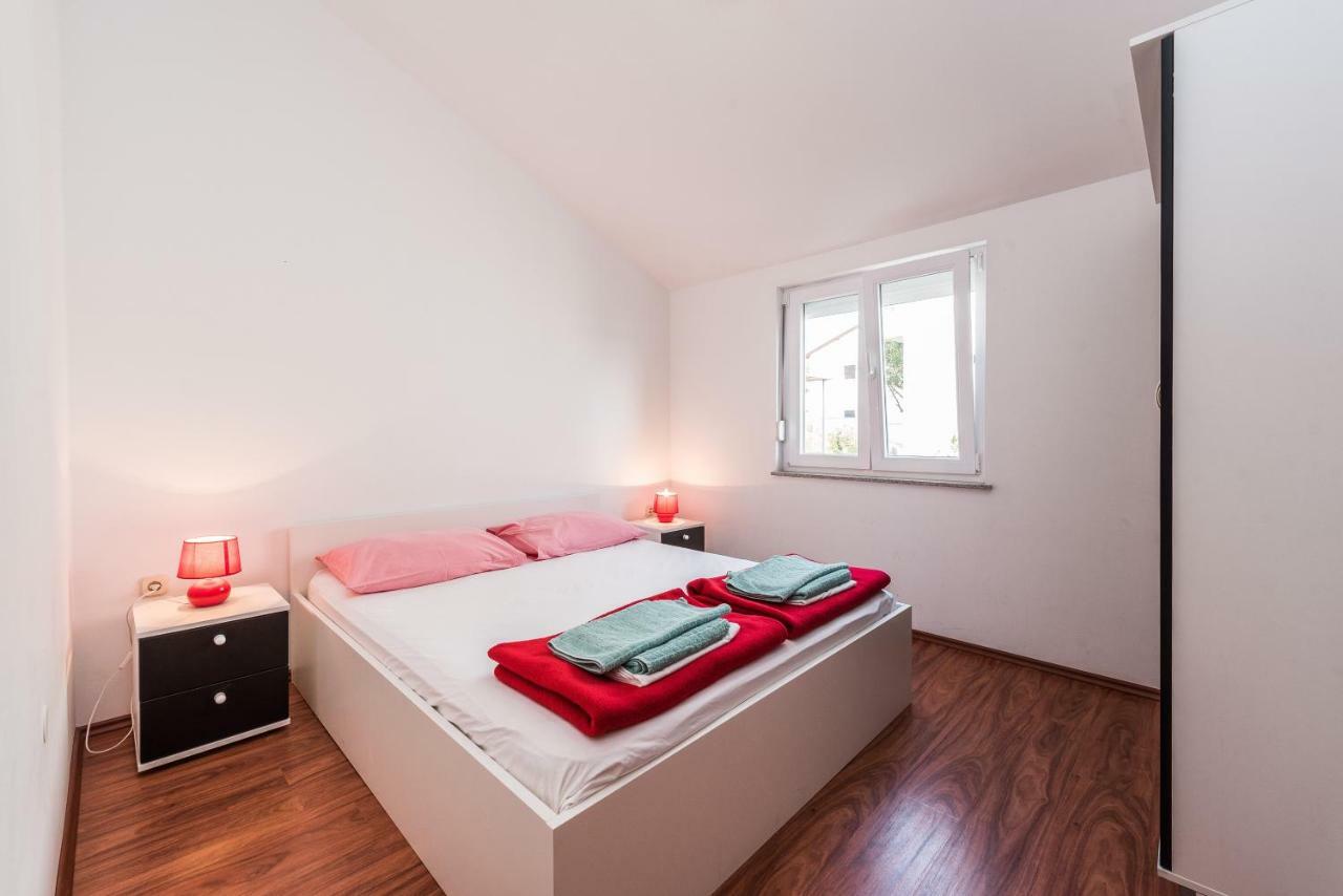 오브로박 House Danica 빌라 외부 사진